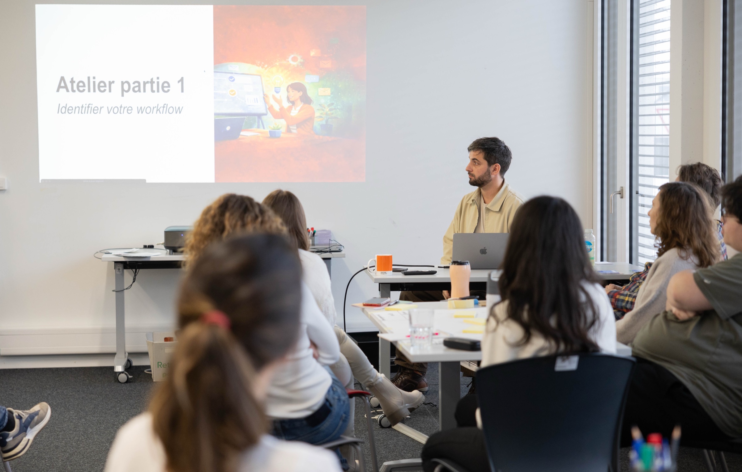 Slide « 30% / 70% d’automatisation » (variété de cadrage)